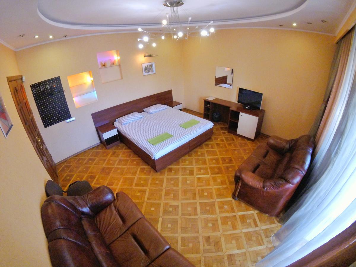 New Bed & Breakfast Минск Екстериор снимка