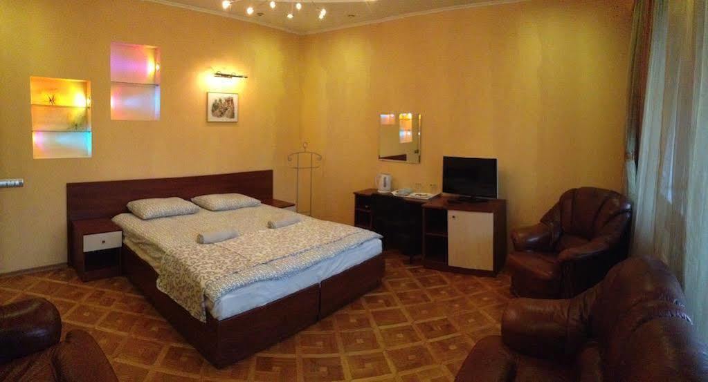 New Bed & Breakfast Минск Екстериор снимка