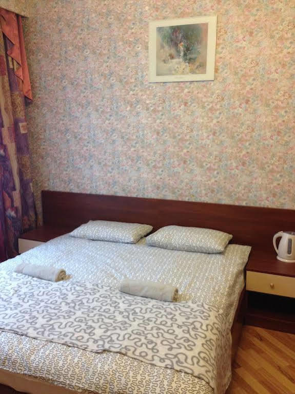 New Bed & Breakfast Минск Екстериор снимка